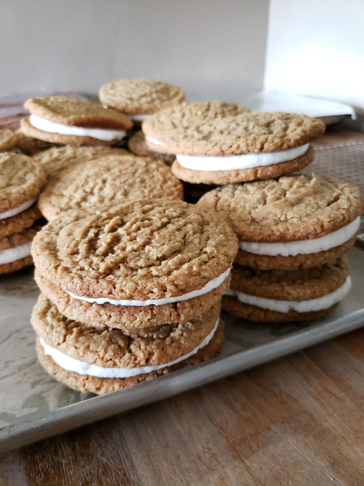 Homemade Oatmeal Cream Pies: Better Than Little Debbie!